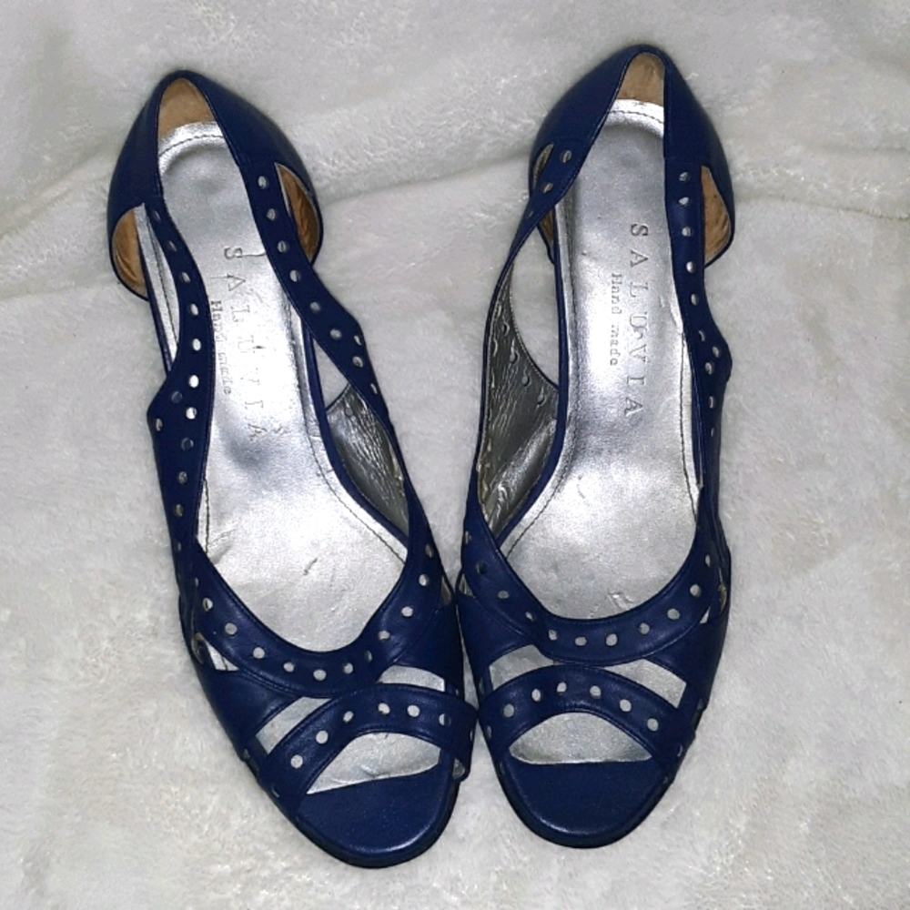 Beautiful Hand made Saluvia heels